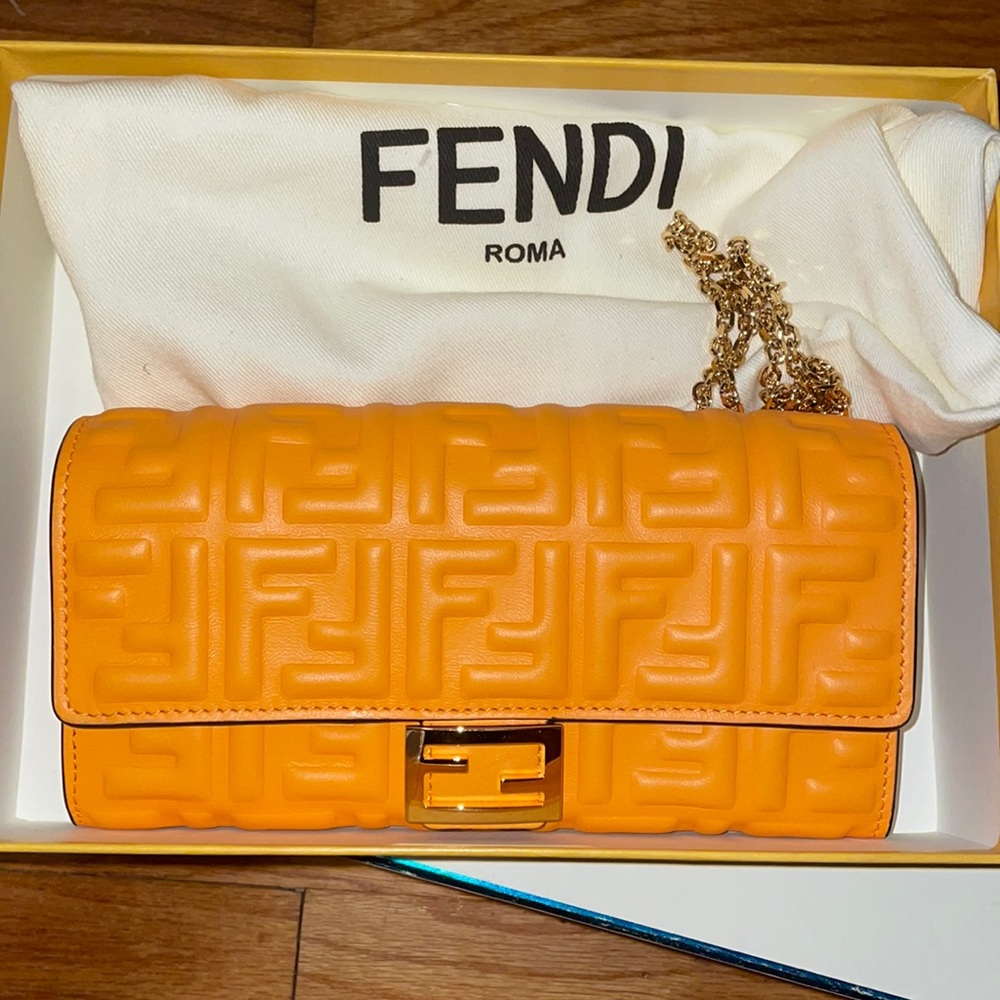 Fendi Wallet With Chain